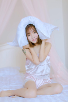 夏目娜娜